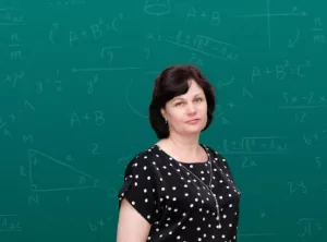 Репетитор для 5-11 классов Елена Николаевна Ефимова
