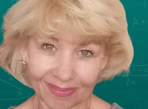 Репетитор для 5-11 классов Лариса Михайловна Владимирова