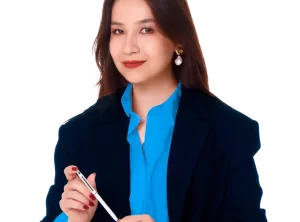 Летняя подготовка к ЕГЭ по английскому языку с Алиной Максимовой (10 класс)